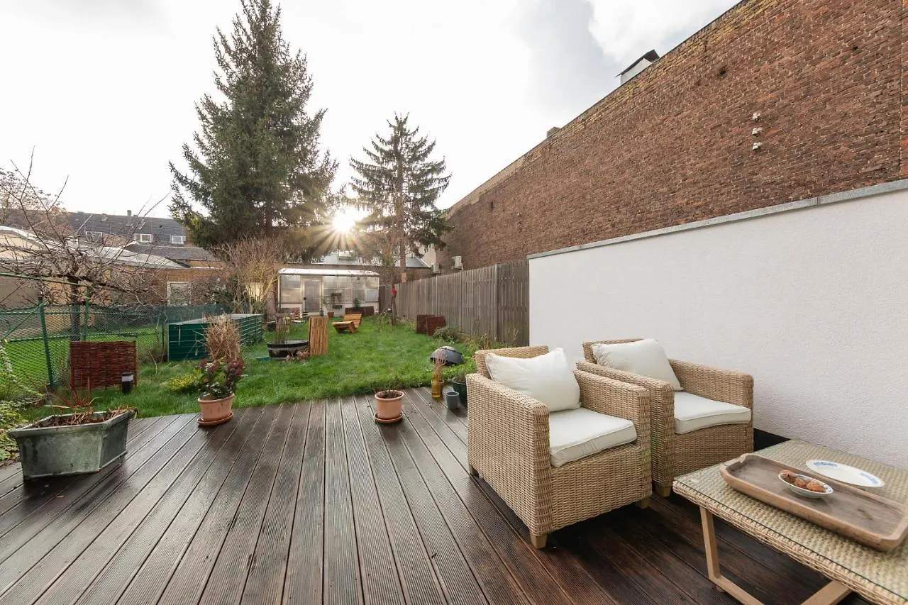 Apartmán Luxury Duplex Townhouse With Garden/Top Location Kolín nad Rýnem Německo